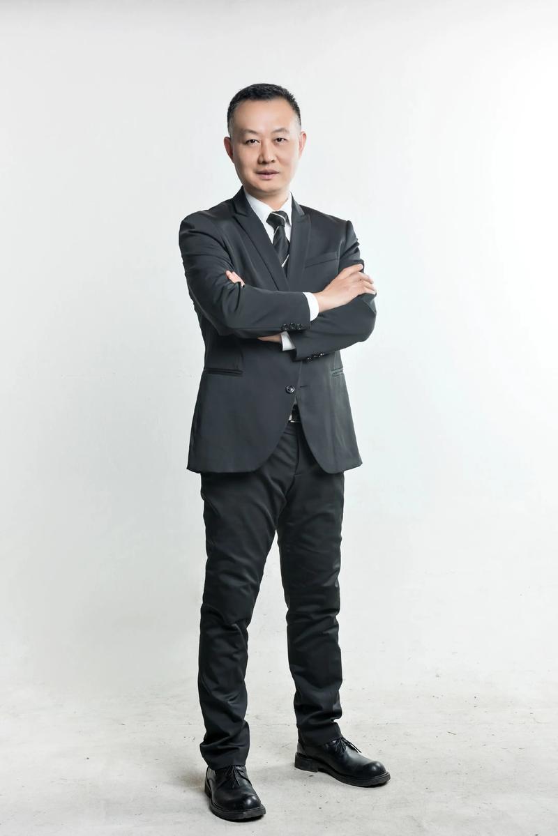 林光亮 创始人 & 执行董事